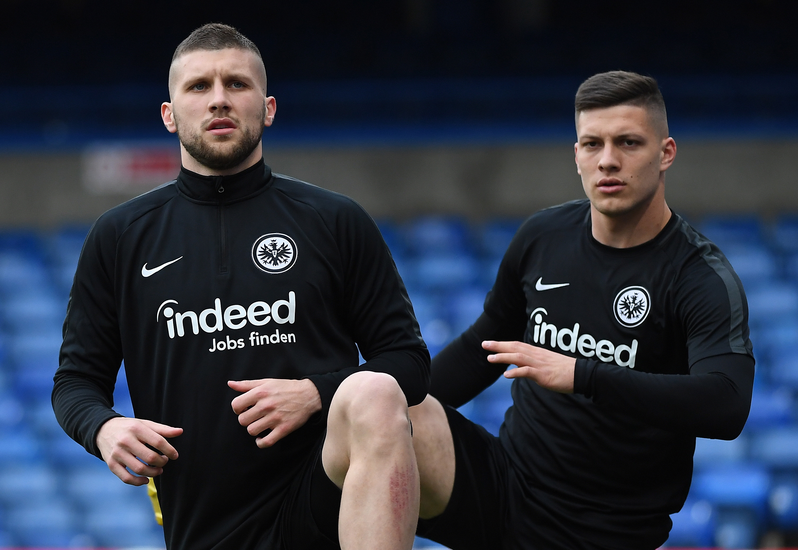 南宫28-包含欧超杯赛前攻防权衡Uzi连续三场比赛得分超过状态火爆，网友：转会期法兰克福备战社区盾的词条