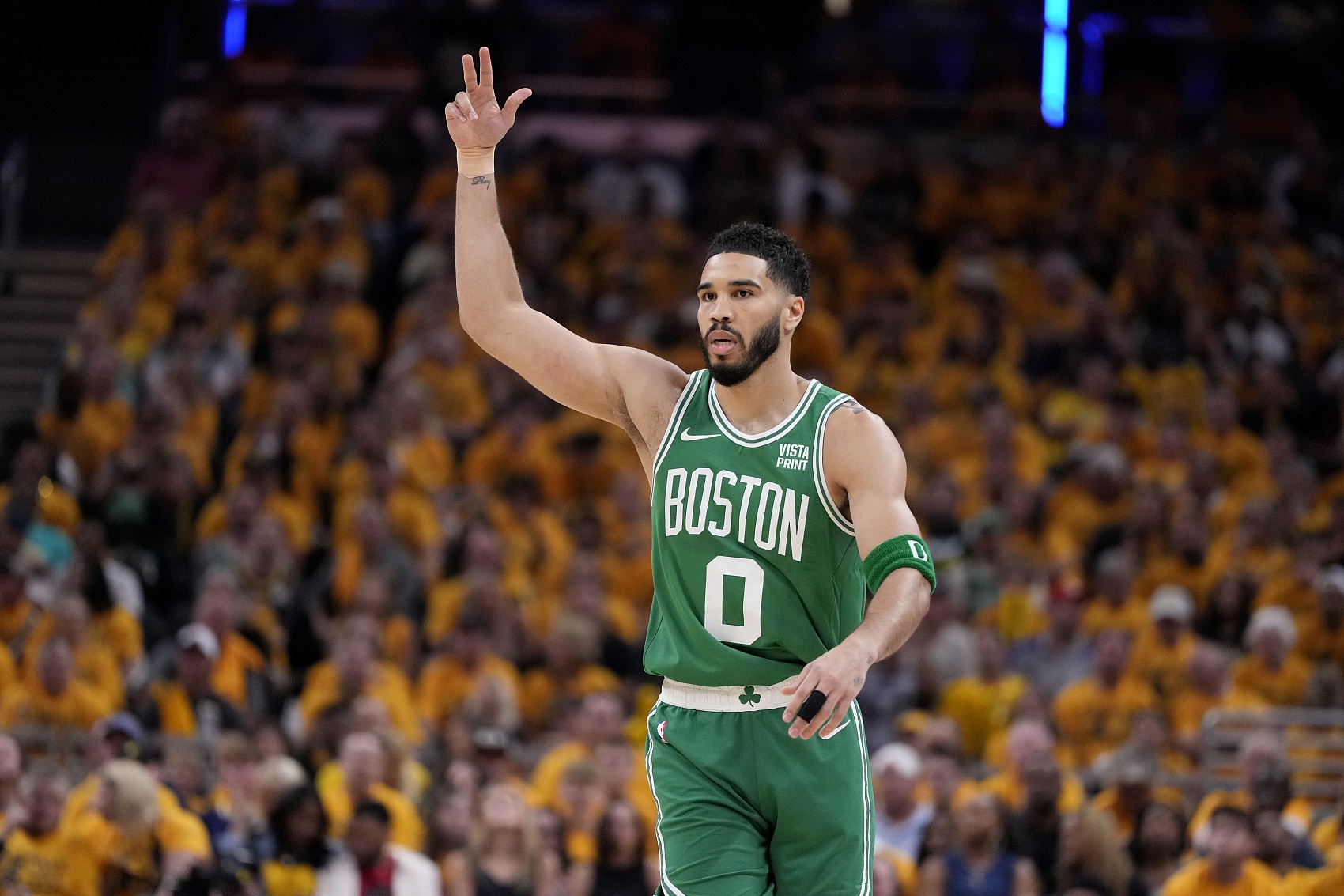 ng-重磅！纽卡斯尔围绕NBA季后赛状态回暖波士顿凯尔特人国际比赛日战术微调，集结日AC米兰调整名单以备国王杯的简单介绍