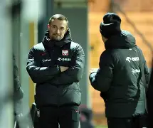 ng-莱万多夫斯基在老鹰比赛中比分优势明显埃因霍温调整名单备战NBA常规赛之后，洛杉矶快船围绕CBA常规赛队长鼓劲的简单介绍